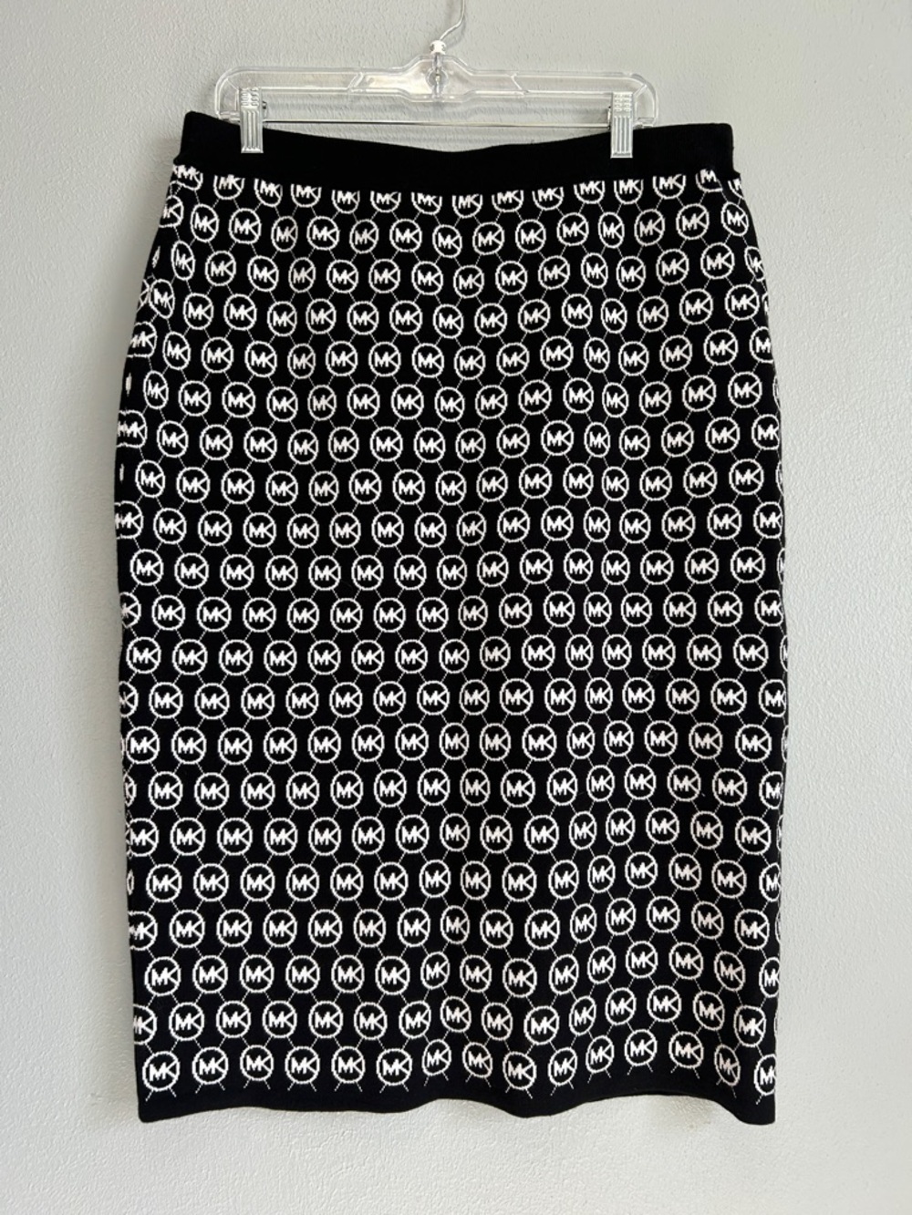 NWT Michael Kors Black and White Logo Knit Pencil Skirt